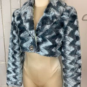 NWT Soft Gray Faux Fur Cropped Jacket